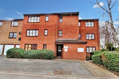 Waterside, Uxbridge, UB8
