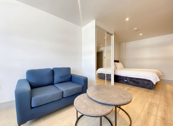 View Full Details for Market Square, Mercantile House, UB8