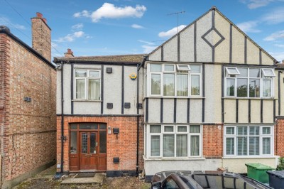 View Full Details for Hillingdon Hill, Uxbridge, UB10