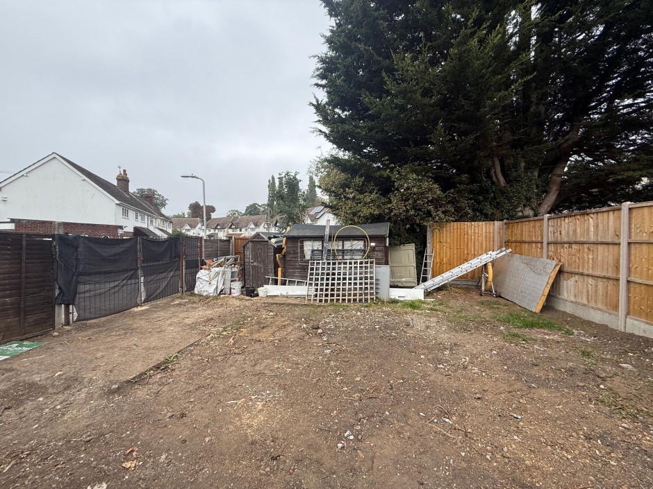Dagnall Crescent
