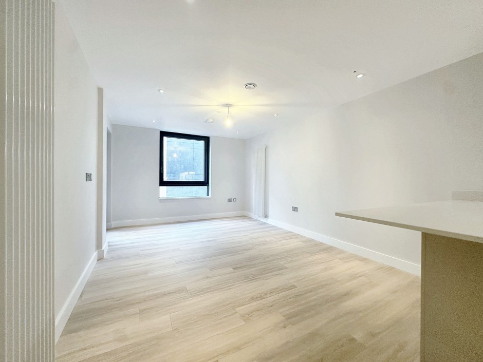  Paramount House,