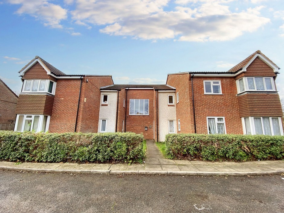 Lowdell Close