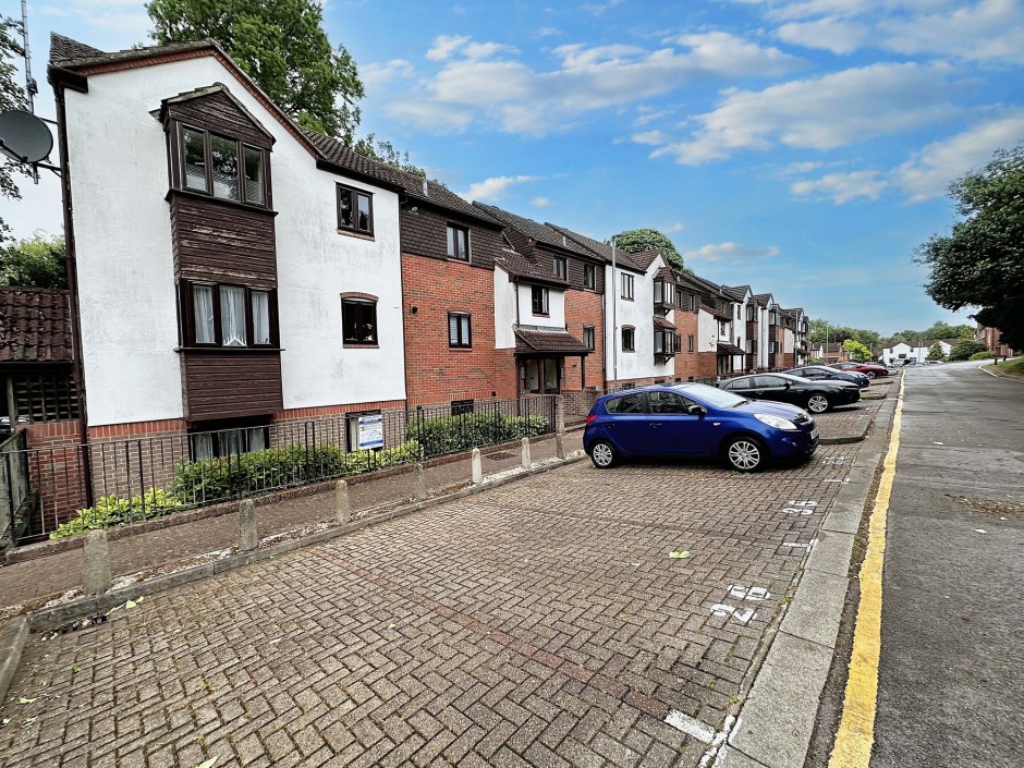 Pages Lane
