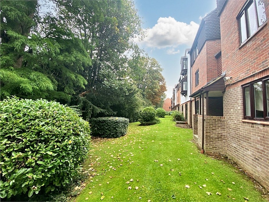 Pages Lane