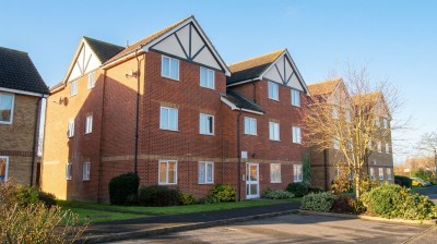 View Full Details for Common Road, Slough, SL3