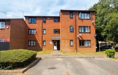 Newcourt, Uxbridge, UB8