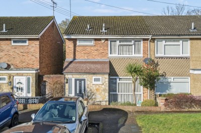 Finians Close, Uxbridge, UB10