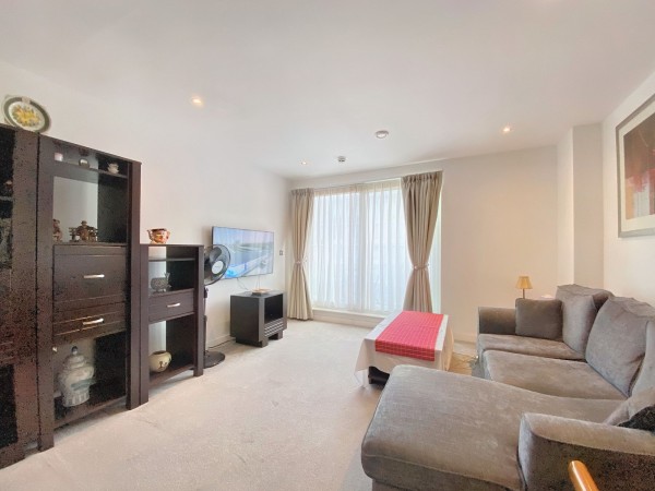 View Full Details for High Street, Uxbridge, UB8