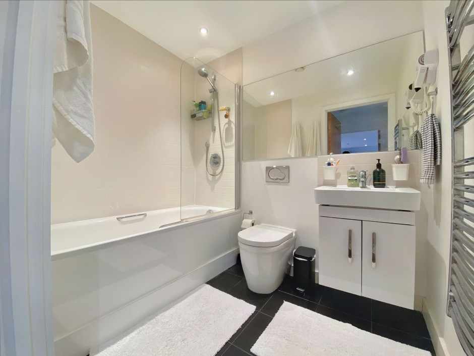 Armstrong House 58A High Street