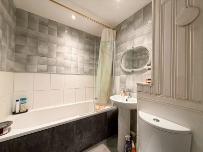 St. Clement Close, Uxbridge, UB8