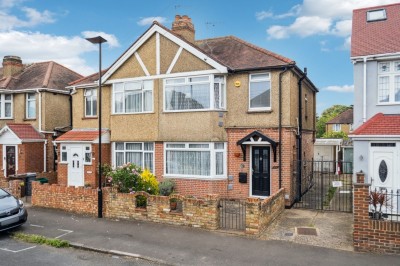 Buckingham Avenue, Feltham, TW14