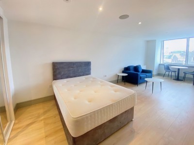 View Full Details for Market Square, Mercantile House, UB8