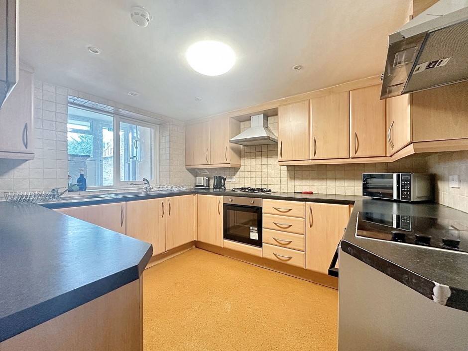 Kitchen (9)