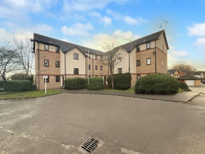 View Full Details for Bullrush Grove, Uxbridge, UB8