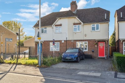 View Full Details for Rockingham Road, Uxbridge, UB8