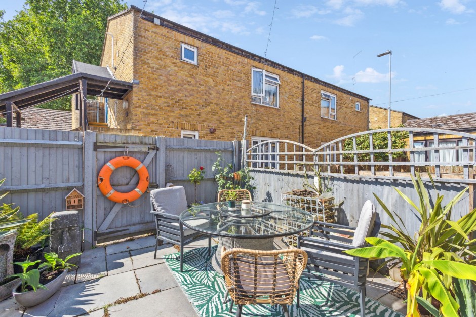 Cobden Close