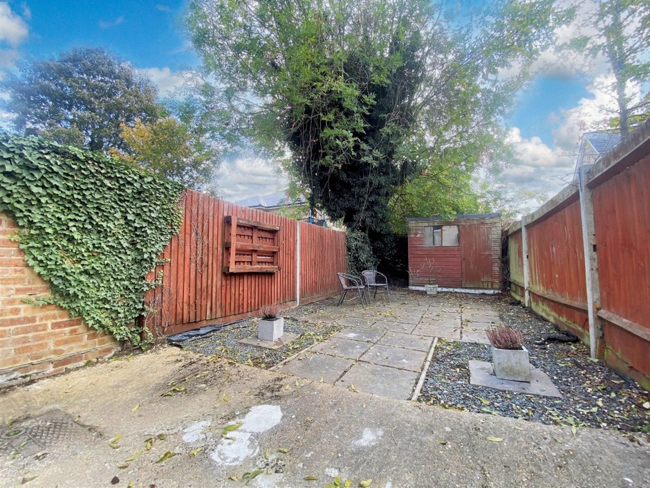 Chiltern View Road
