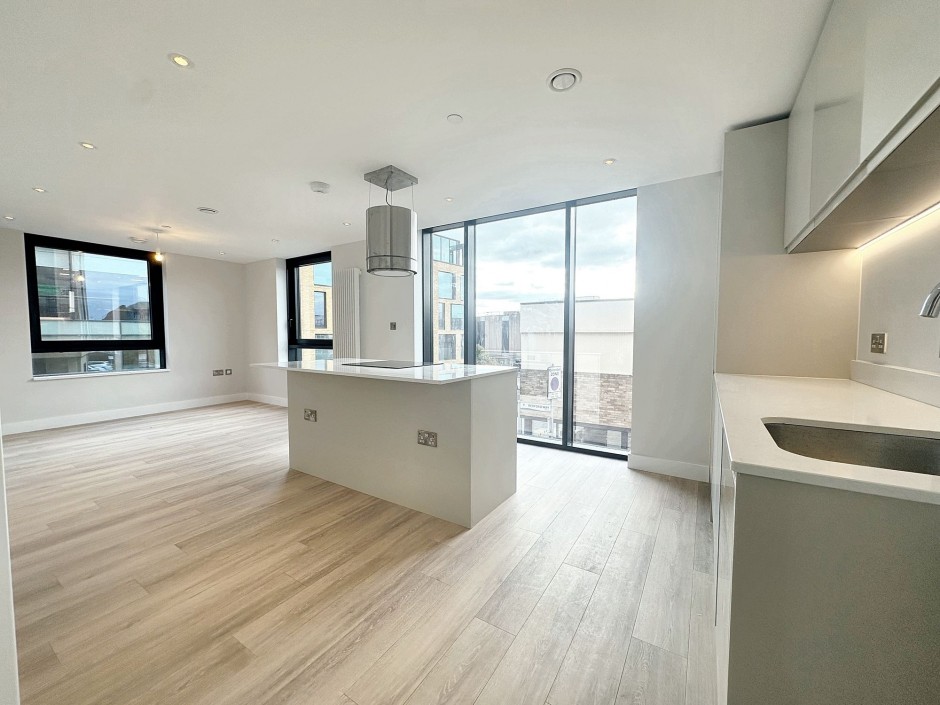  Paramount House,