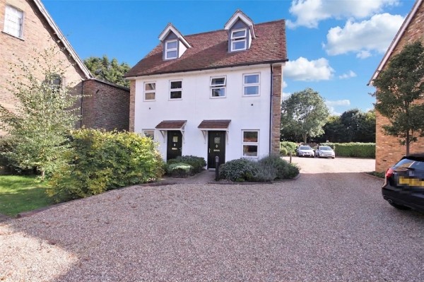 View Full Details for Bath Road, Blacksmiths Court, UB7