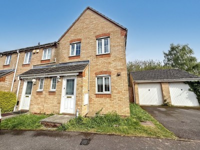 Little London Close, Uxbridge, UB8