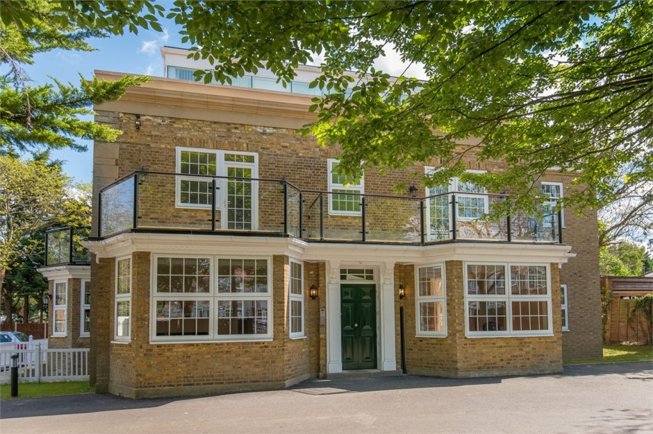 4698488_6 [1743092497]