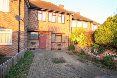 View Full Details for New Peachey Lane, Uxbridge, UB8