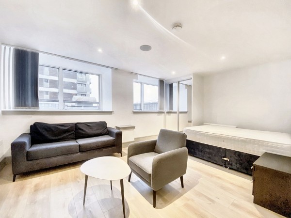 View Full Details for Mercantile House, 38 Market Square, UB8