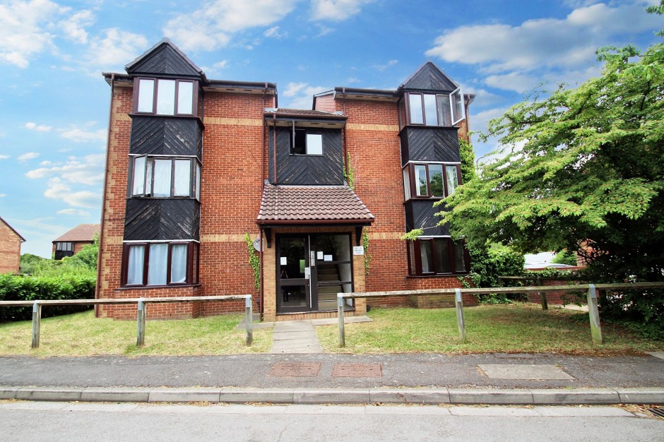 Boxwood Close