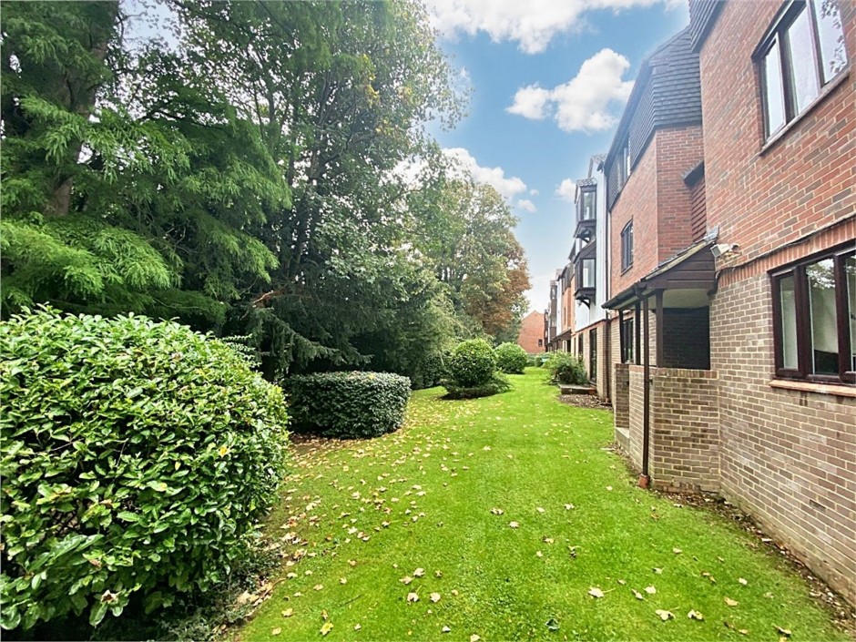 Pages Lane