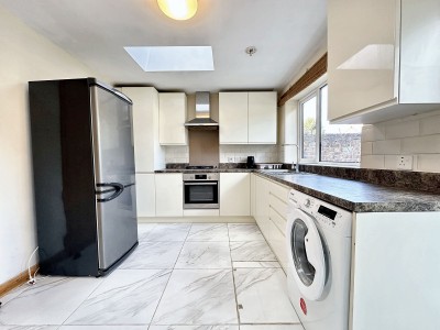 Castle Avenue, Yiewsley, UB7
