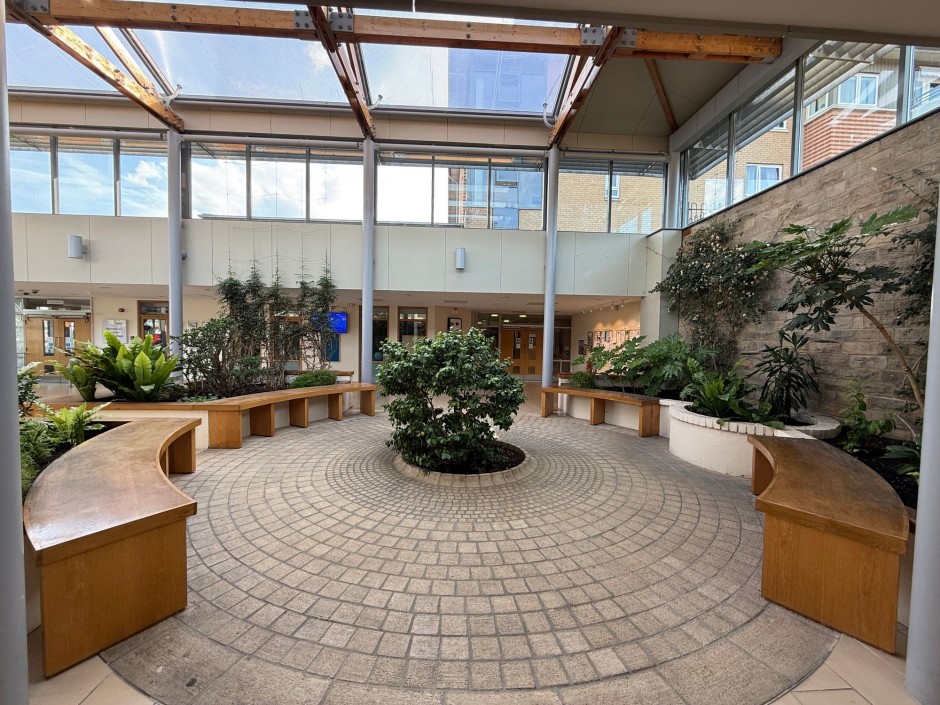 Olivier Court Patrons Way East