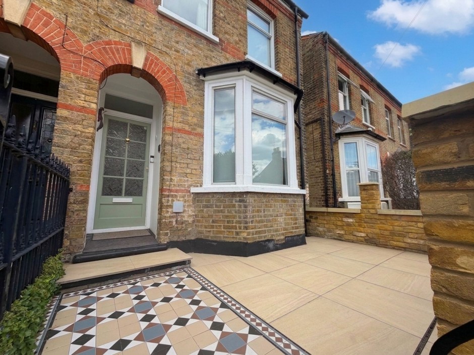 Elthorne Road