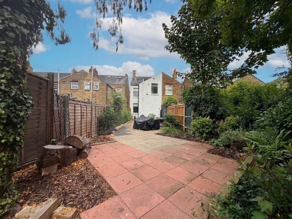 Elthorne Road