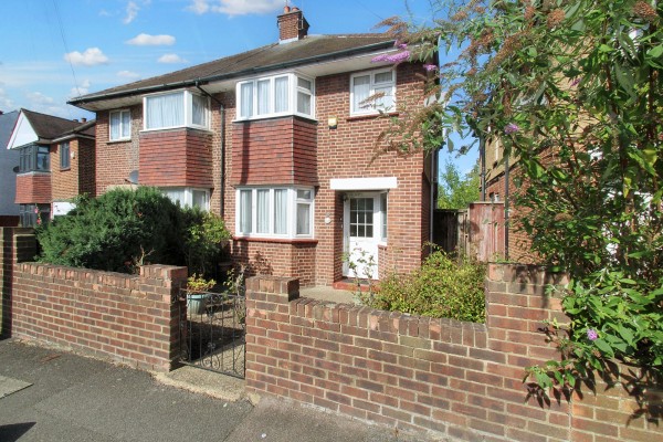 View Full Details for Montague Road, Uxbridge, UB8
