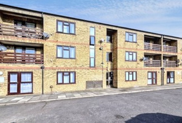 View Full Details for Hows Road, Uxbridge, UB8