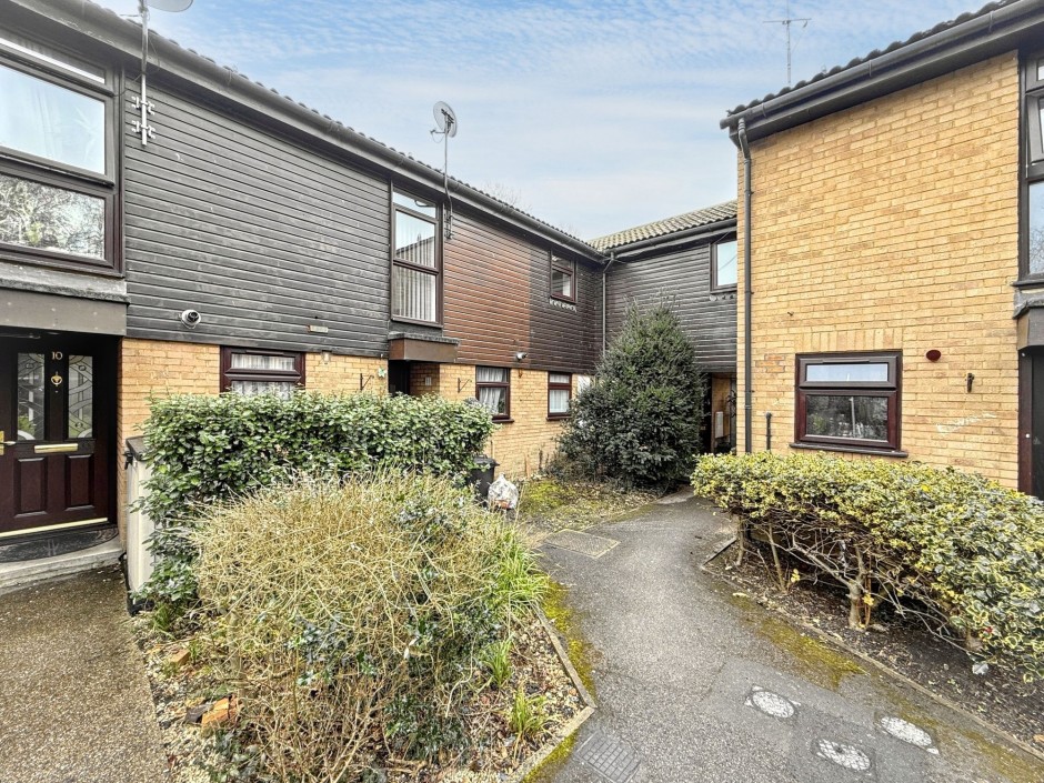 Lambourne Court St. Johns Close