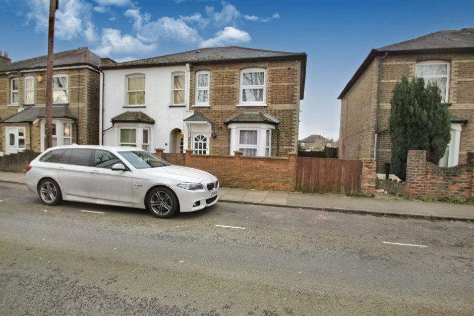 Colham Avenue