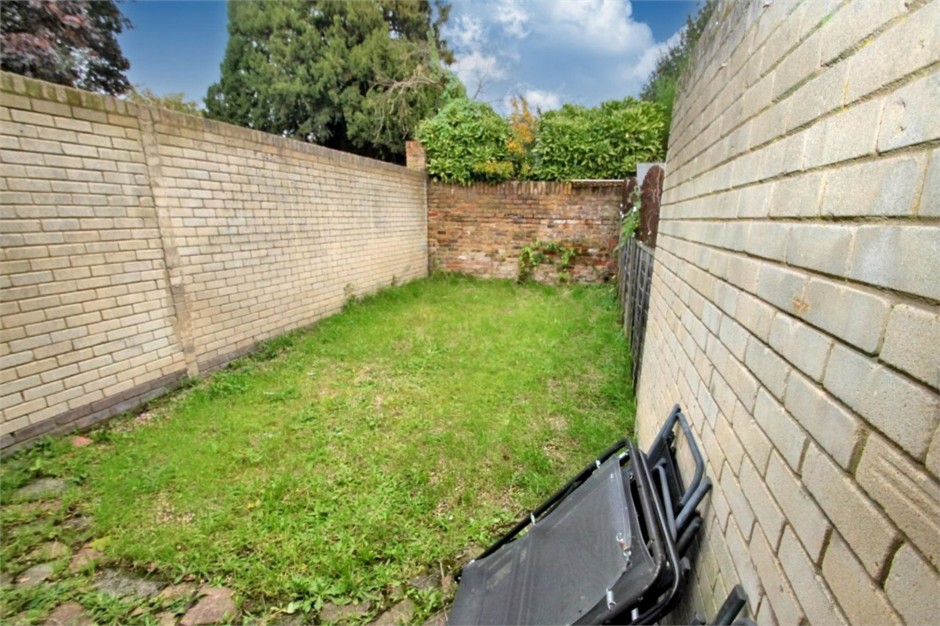 Heritage Close