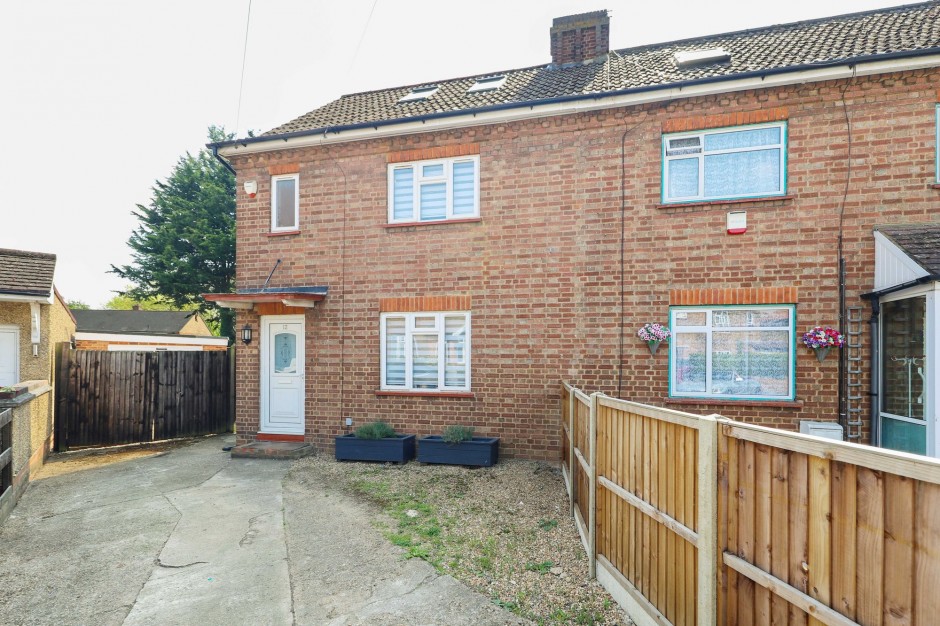 Barnacre Close