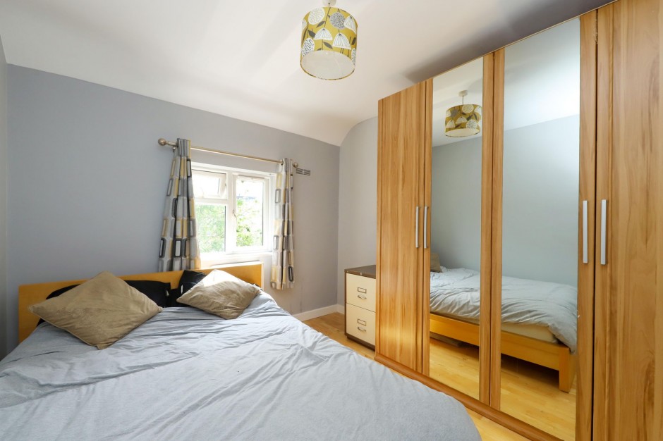 Barnacre Close