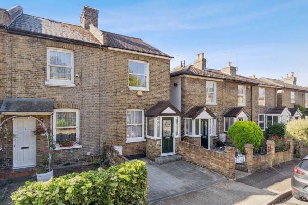 View Full Details for Villier Street, Uxbridge, UB8
