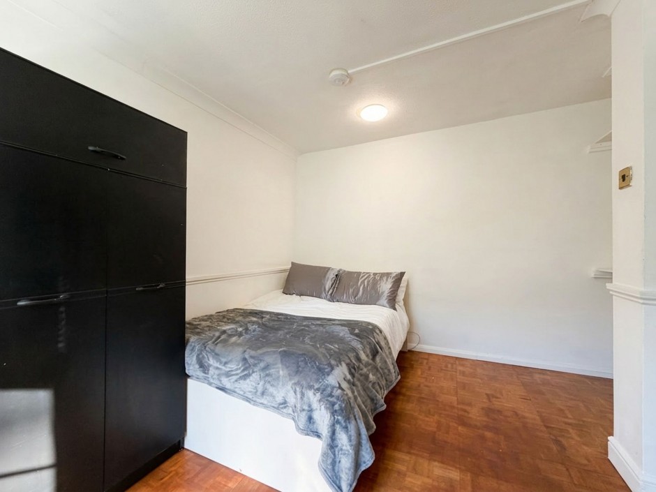 21 Belgrave Mews