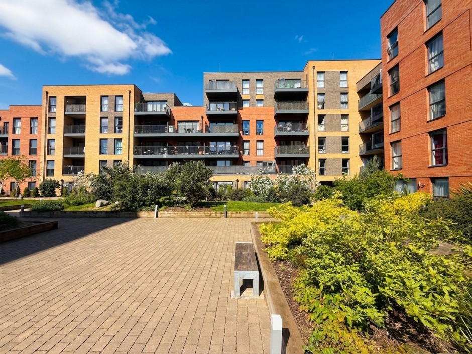 ai-enhanced-69e78c4220398