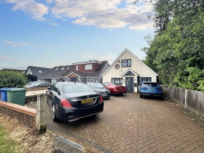 Harlington Road, Uxbridge, UB8