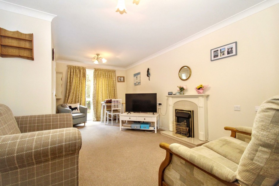 Laburnum Court