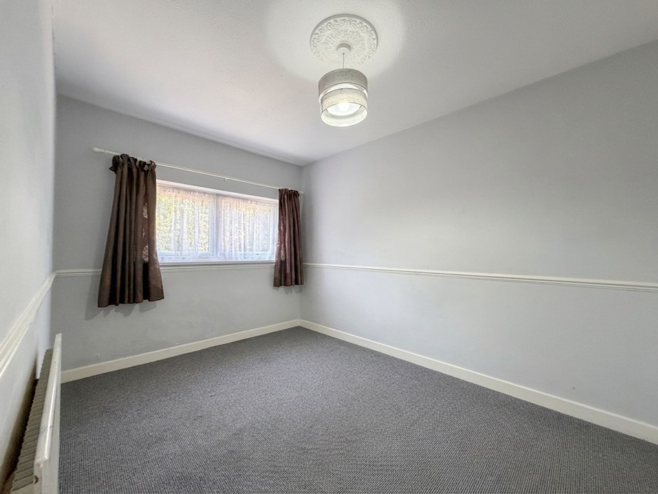 Huxley Close