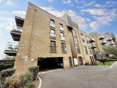 Kings Mill Way, Denham, UB9