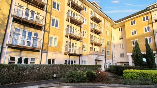 View Full Details for Park Lodge Avenue, West Drayton, UB7