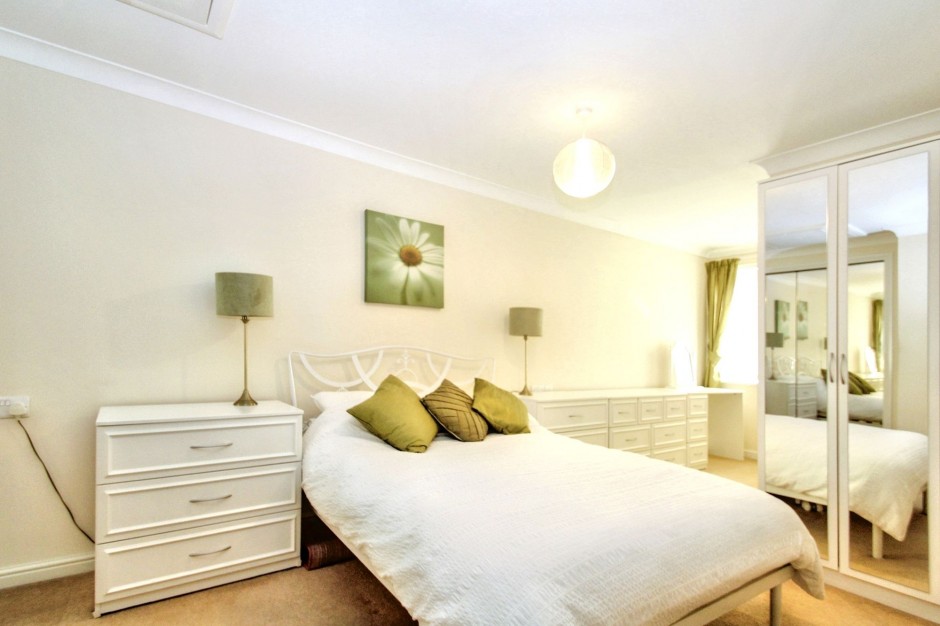 Laburnum Court