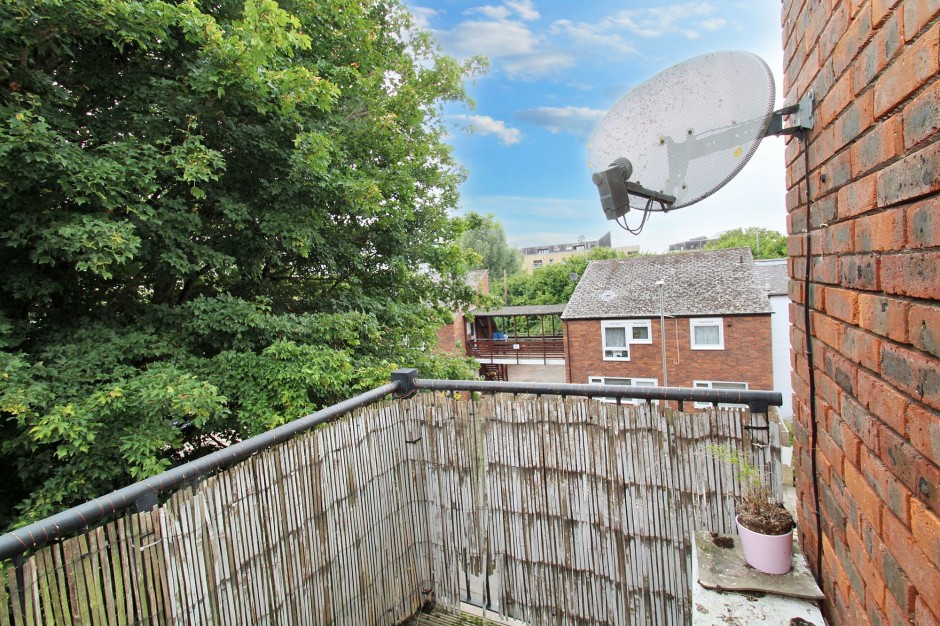 Braybourne Close